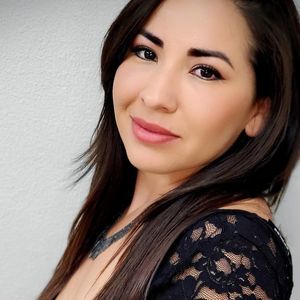 Meet your Posher, Alba